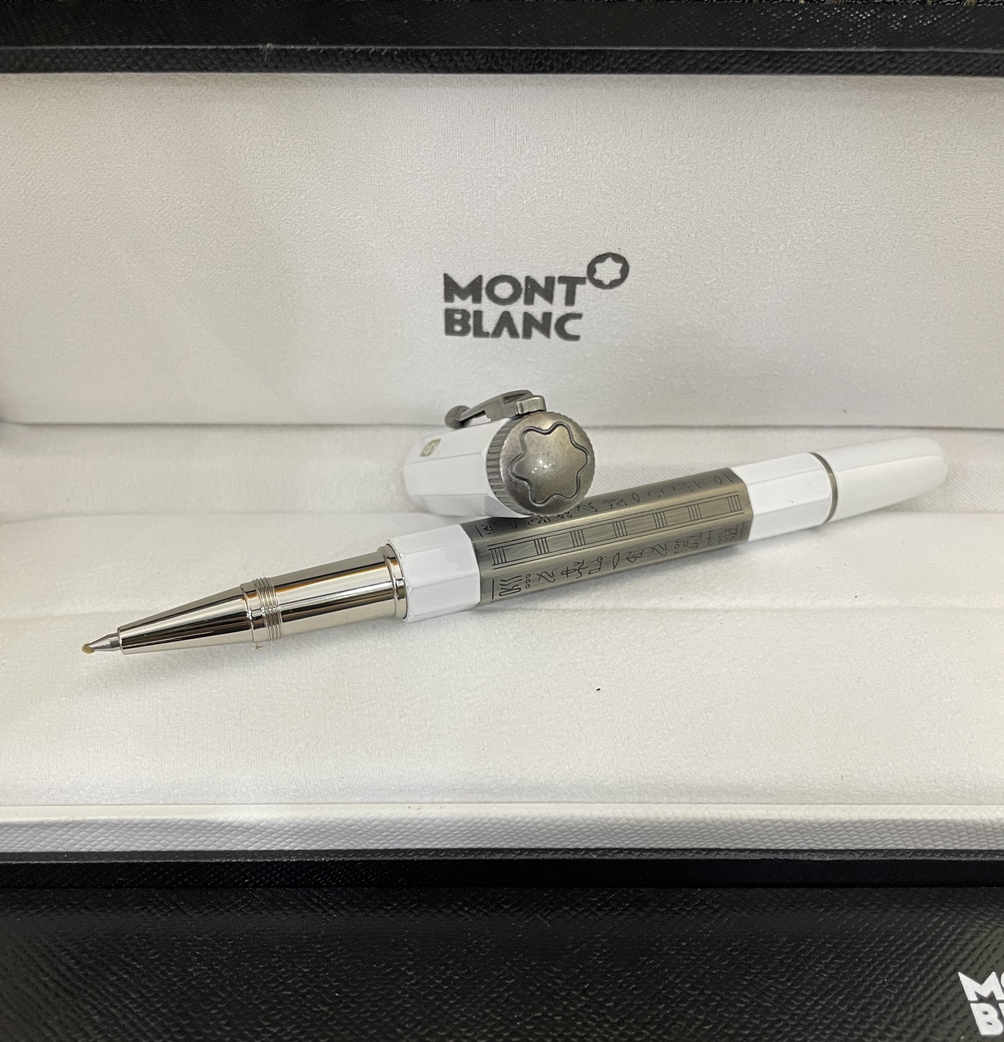AAA Copy Montblanc Egyptomania Rollerball Pen White Barrel